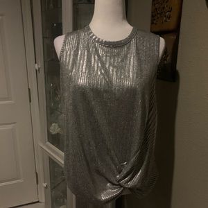 Kim & Cami, Medium Silver top.